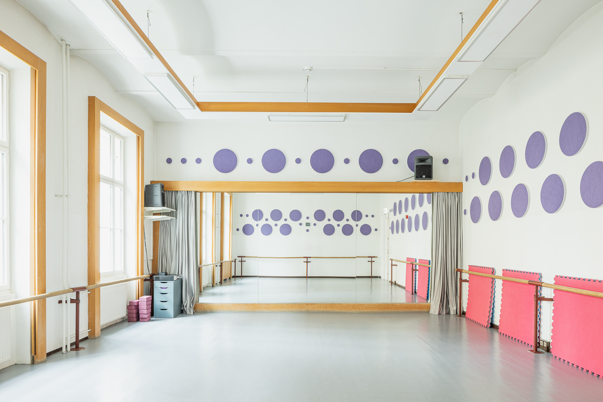 Studio 4