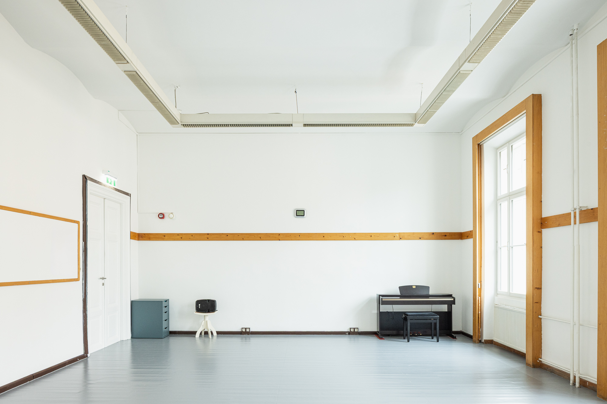 Studio 9
