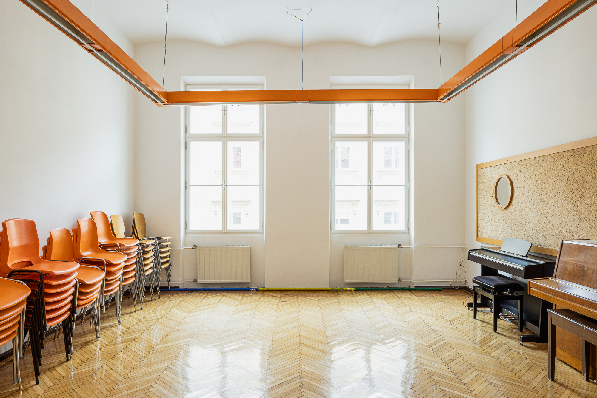 Studio 6
